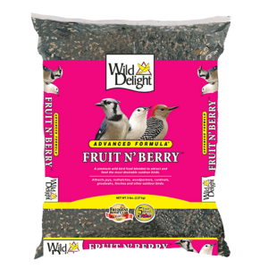 Wild Delight Advanced Formula Fruit N’ Berry. Hot pink feed bag.
